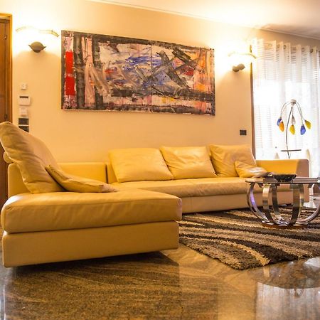 Villa Ivana Дезенцано-дель-Гарда Экстерьер фото